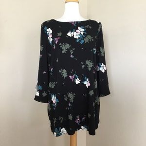 J. Jill Wearever Collection Tunic Top Blouse Black Floral Print